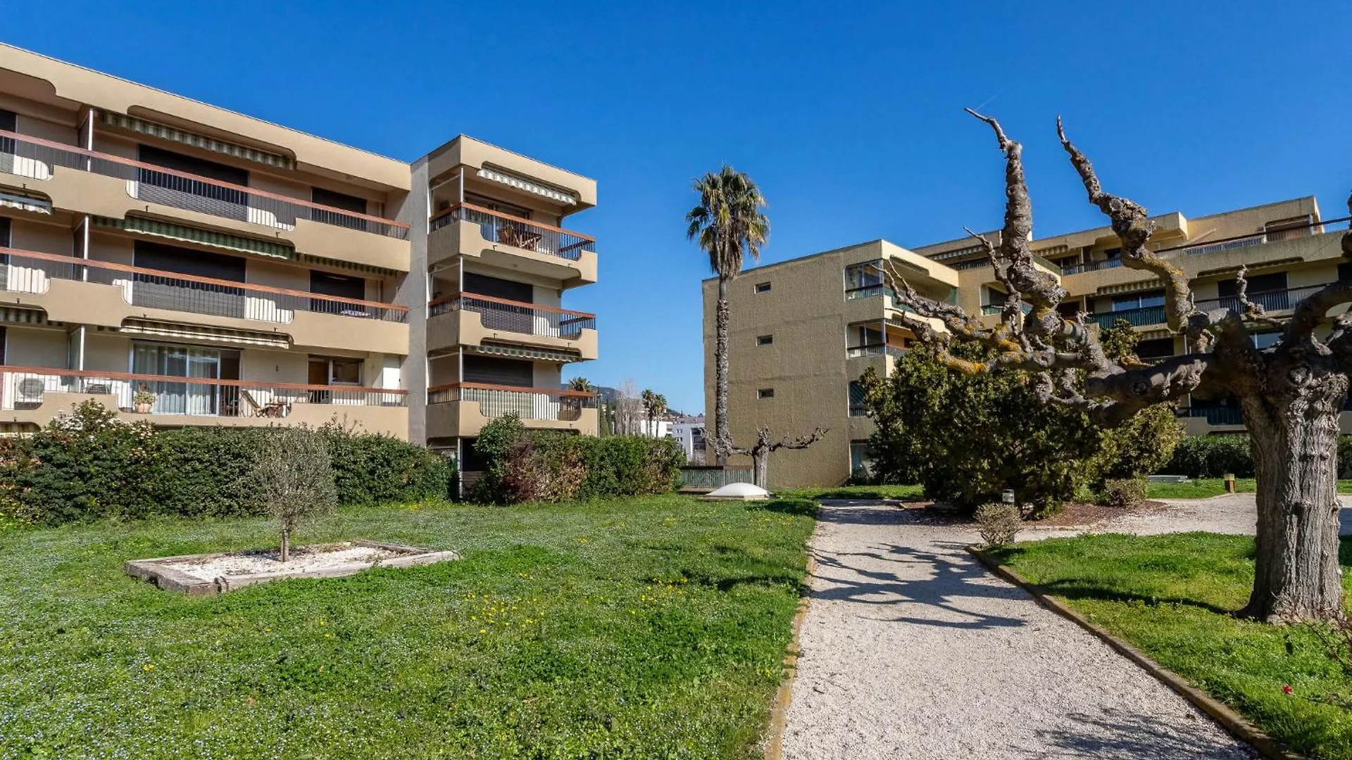 Apartment Parcs Du Lavandou-10 By Interhome Le Lavandou 0*,